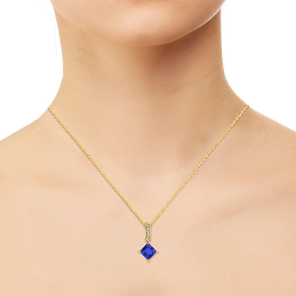 0.61ct Cushion Tanzanite Pendant with 0.03 cttw Diamond