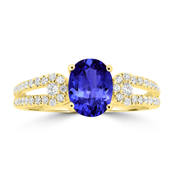 1.2ct Oval Tanzanite Ring with 0.3 cttw Diamond