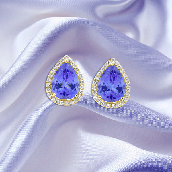 7ct Pear Shape Tanzanite Earring with 0.54 cttw Diamond