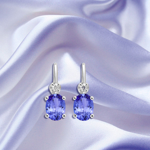 2.4ct Oval Tanzanite Earring with 0.1 cttw Diamond