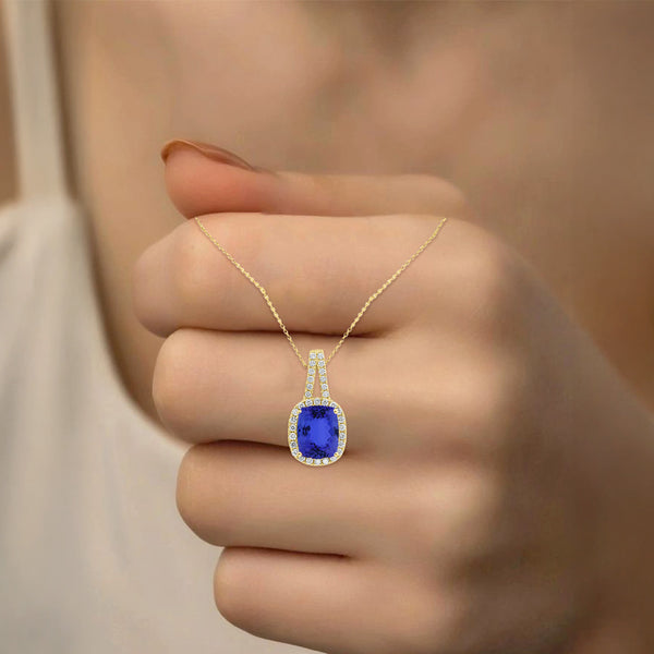 2.1ct Cushion Tanzanite Pendant with 0.28 cttw Diamond