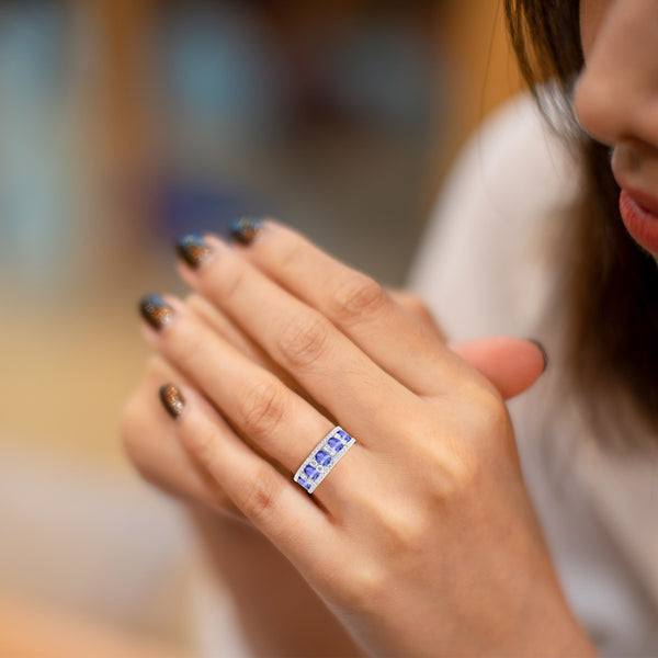 1.75ct Oval Tanzanite Ring with 0.75 cttw Diamond